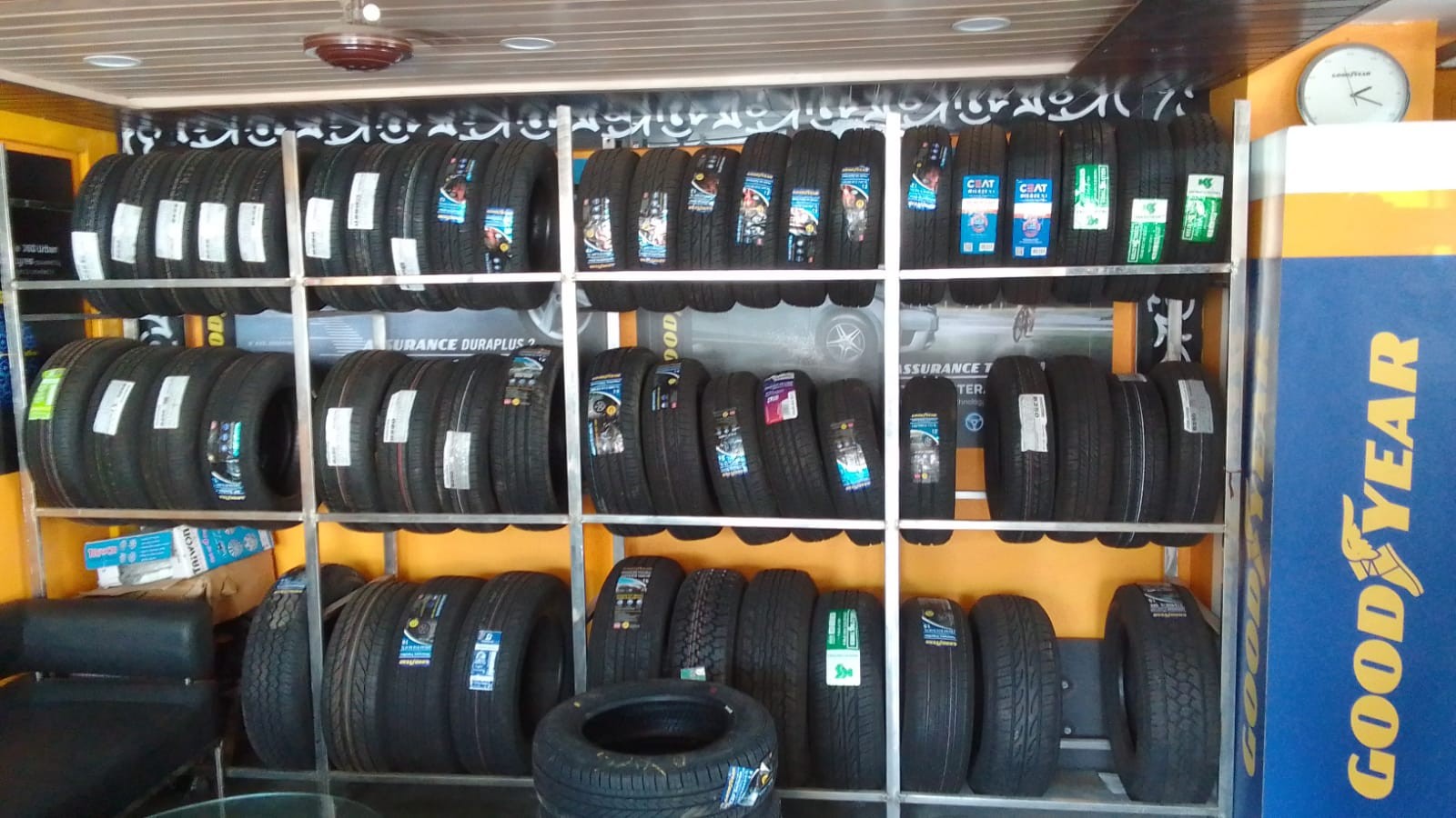SHREE JAIN TYRE & NAGAR ALIGNMENT 